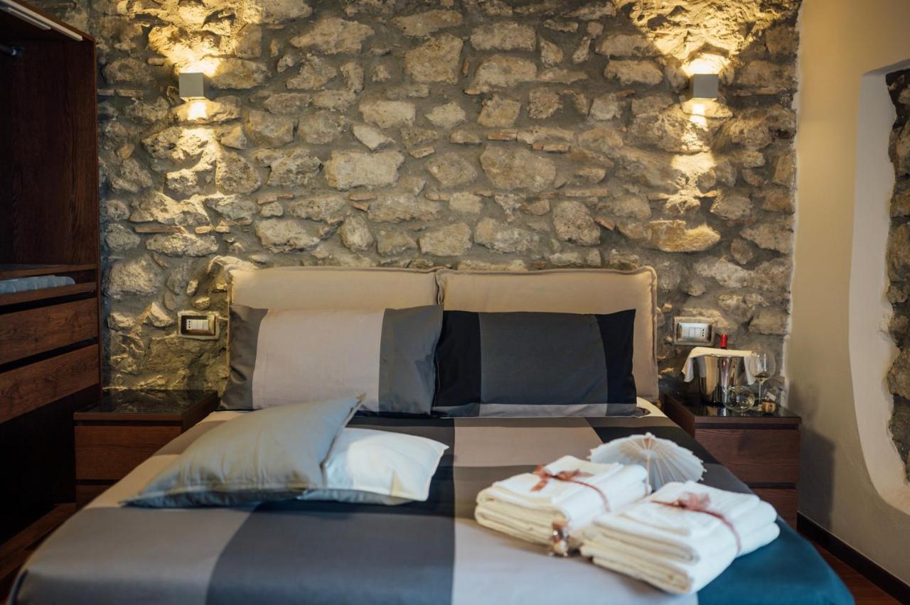 Vicolo72 Hotel Calitri ภายนอก รูปภาพ