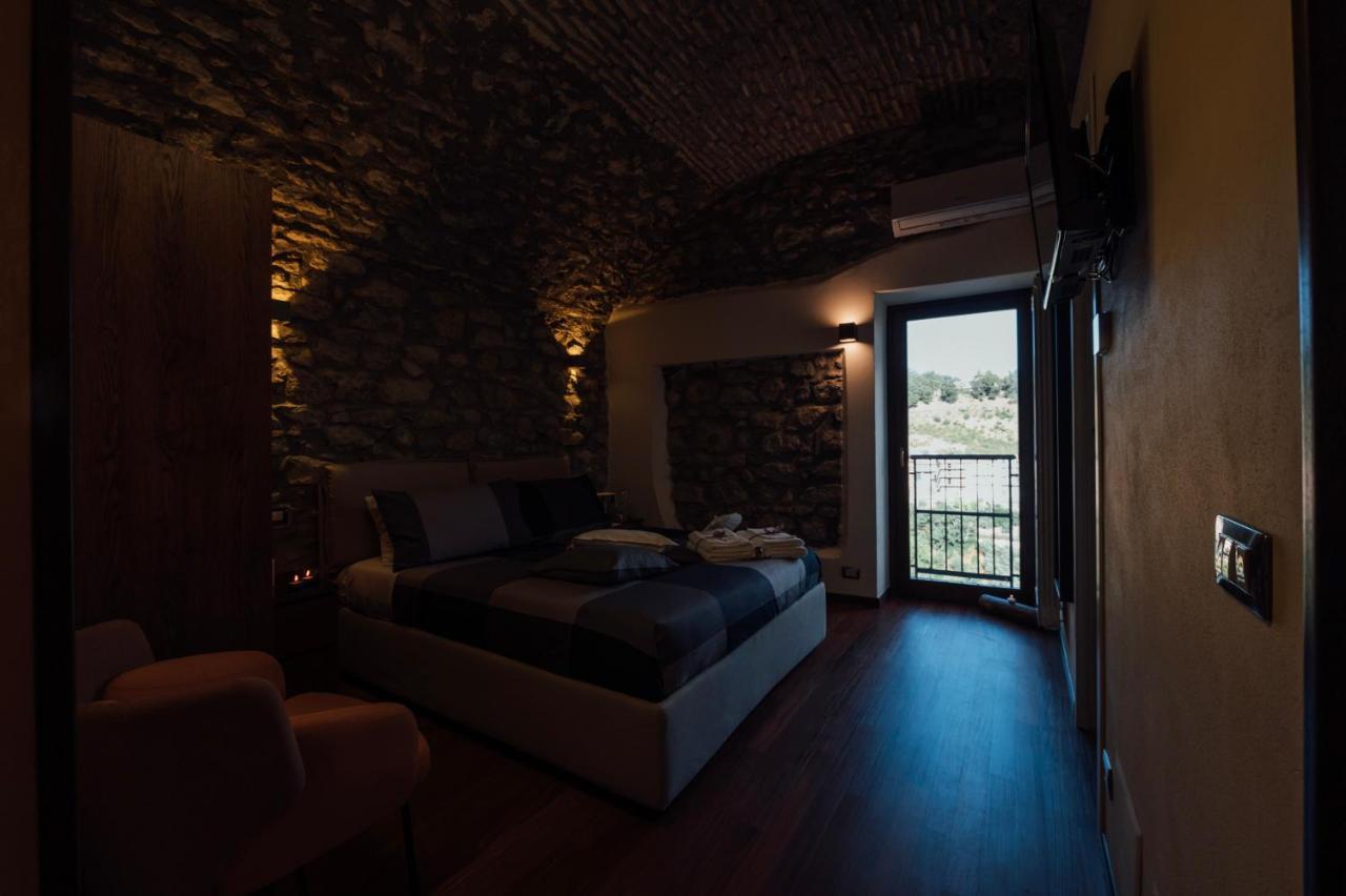 Vicolo72 Hotel Calitri ภายนอก รูปภาพ