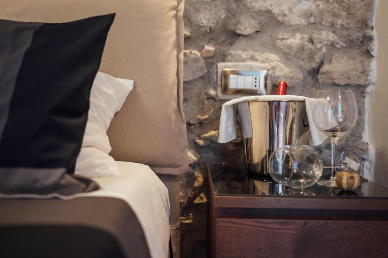 Vicolo72 Hotel Calitri ภายนอก รูปภาพ