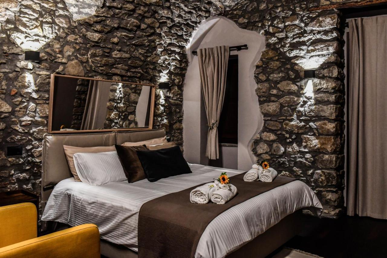 Vicolo72 Hotel Calitri ภายนอก รูปภาพ