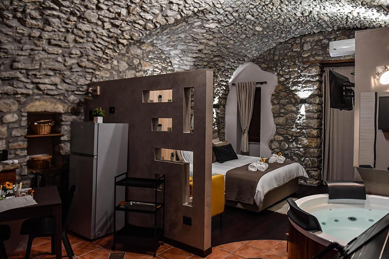 Vicolo72 Hotel Calitri ภายนอก รูปภาพ